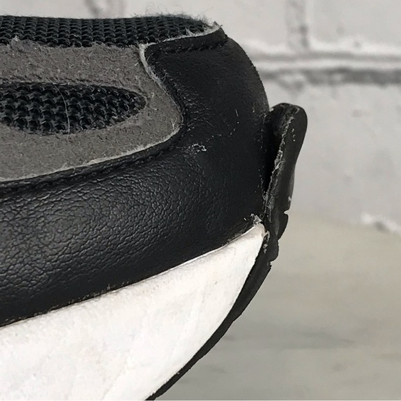 Nike Air Max 200 Thunder Kids Unisex Grey Aurora Sneakers Size 5Y AT5627-004 - Picture 12 of 13